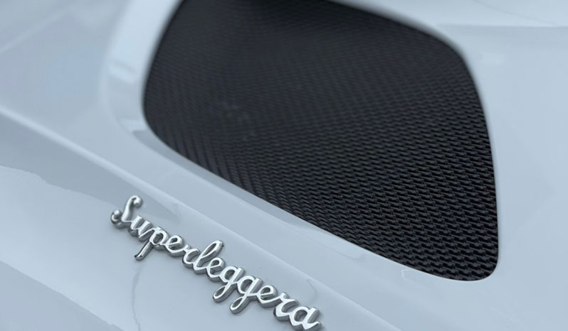 
								ASTON MARTIN DBS SUPERLEGGERA full									